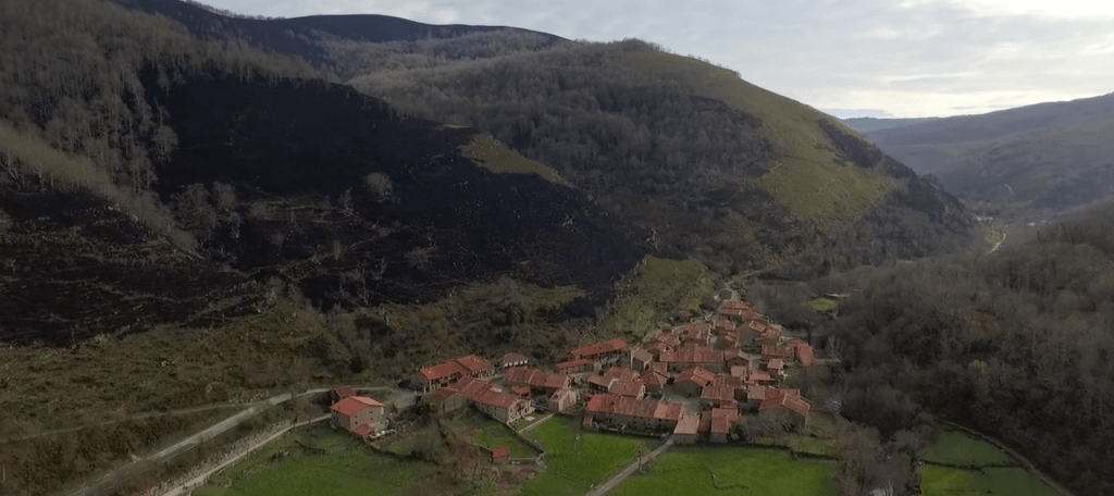 VIDEO CANTABRIA A VISTA DE PAJARO