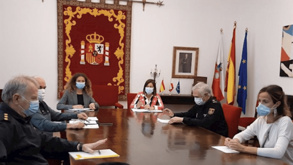 CANTABRIA PROHÍBE LAS REUNIONES EN GRUPOS REDUCIDOS EN LA CALLE - Delegación de Gobierno