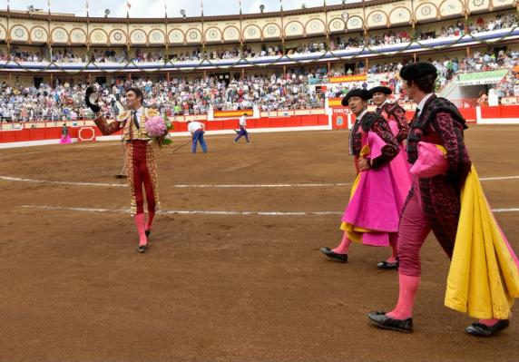 corrida_toros_ultima_tarde_santiago_2021_8.jpg