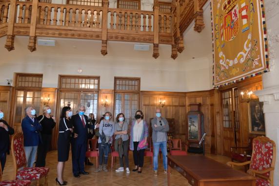 inauguracion_exposicion_real_fabrica_tapices_4.jpg