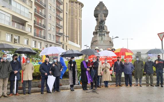 Santander recuerda a los fallecidos por la explosión del Machichaco conmemoracion_128_aniversario_cabo_machichaco_1.jpg