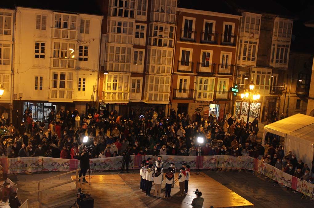 Los cantos de Las Marzas resonaron por las calles de Reinosa