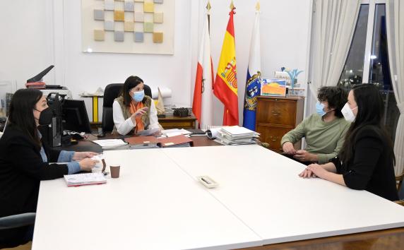 Ayuntamiento y Colegio de Fisioterapeutas refuerzan su colaboración y estudian con_colegio_fisioterapeutas_1.jpg
