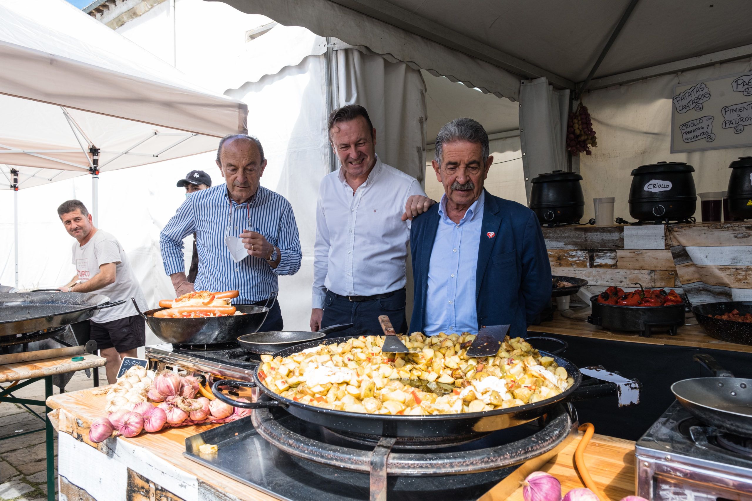 Revilla-ensalza-la-gastronomia-cantabra-durante-la-Gran-Fiesta-del.jpeg