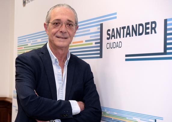 Más de 300 aspirantes optan a las 29 plazas de noticias/imagen-asociada/2022/05/pedro_nalda_concejal_personal_y_proteccion_ciudadana.jpg