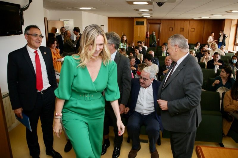Pesquera-ofrece-su-apoyo-y-continuidad-en-la-colaboracion-a.jpeg