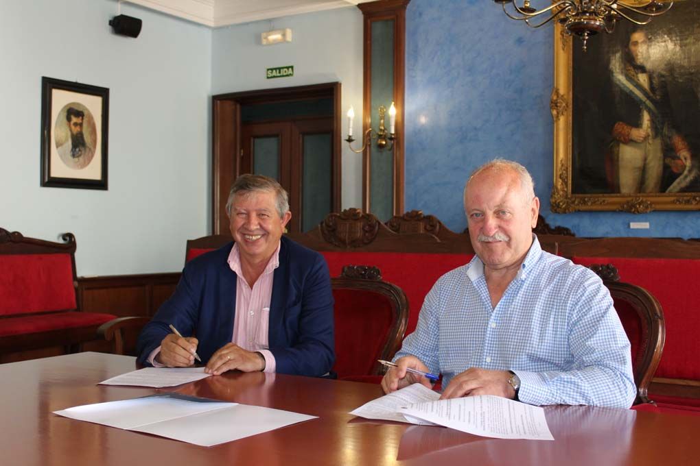 Frima-contrato-climatizacion-piscinas-22.jpg Próximo comienzo de la renovación del sistema de climatización de las piscinas municipales
