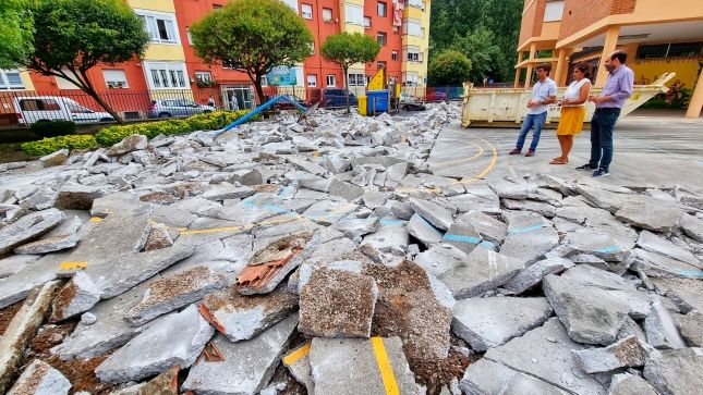 Dan-comienzo-las-obras-para-naturalizar-el-patio-del-colegio.jpg