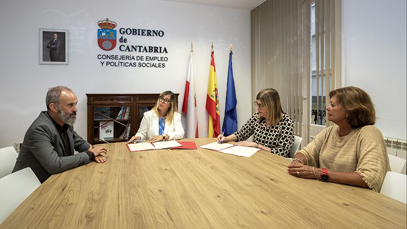 La-Consejeria-de-Empleo-y-el-Colegio-de-Graduados-Sociales.jpeg