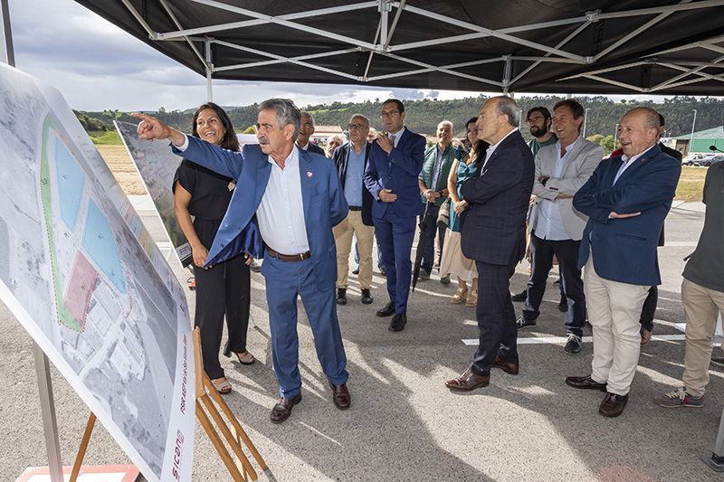 Revilla-confia-en-la-situacion-estrategica-del-poligono-de-Val.jpeg