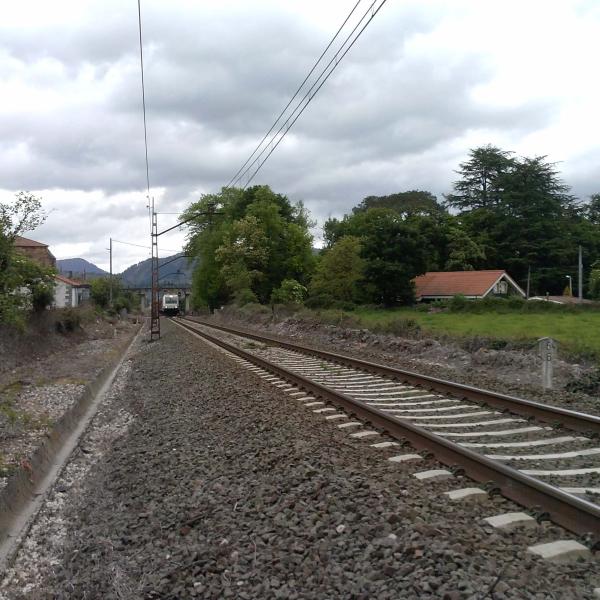 Adif-acomete-mejoras-en-la-infraestructura-ferroviaria-de-la-linea.jpg