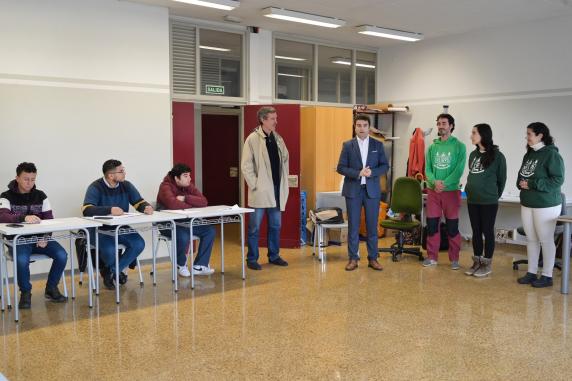 noticias/imagen-asociada/2022/11/curso_guia_ambiental_1.jpg