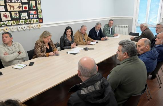 noticias/imagen-asociada/2022/11/visita_penacastillo.jpg