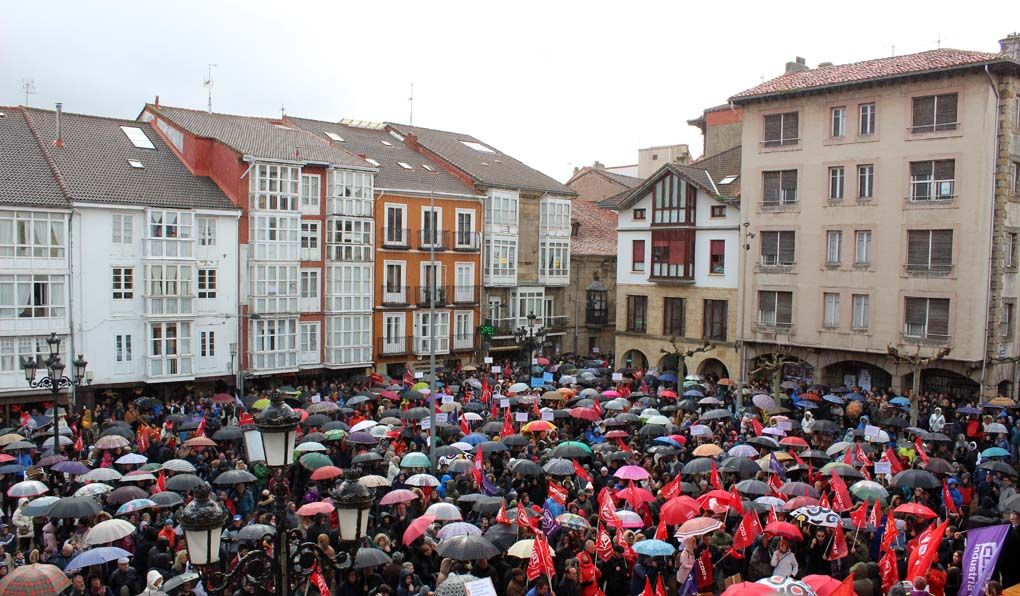 Manifestación por un futuro para Reinosa y Campoo
