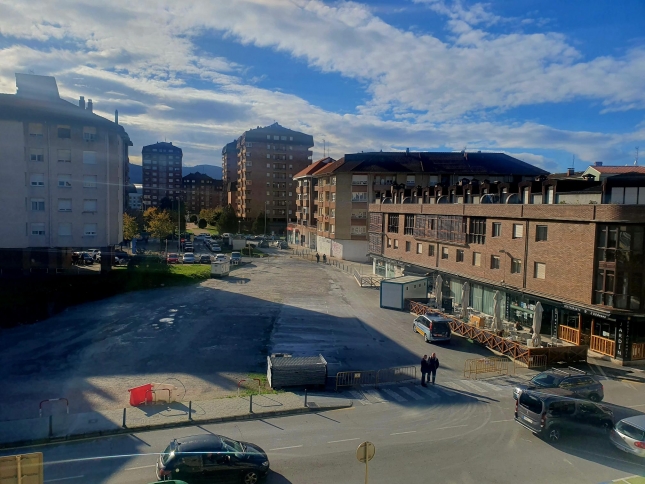 Sale-a-licitacion-la-pavimentacion-del-aparcamiento-situado-en-las.jpg