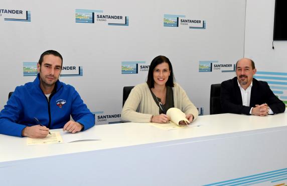 noticias/imagen-asociada/2022/12/firma_convenio_federacion_taxi_2022_1_0.jpg