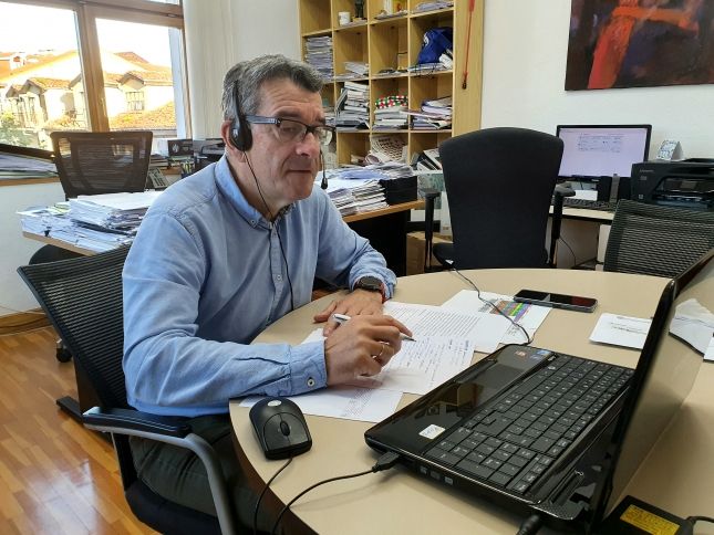 El-Ayuntamiento-adquiere-dos-barredoras-electricas.jpg