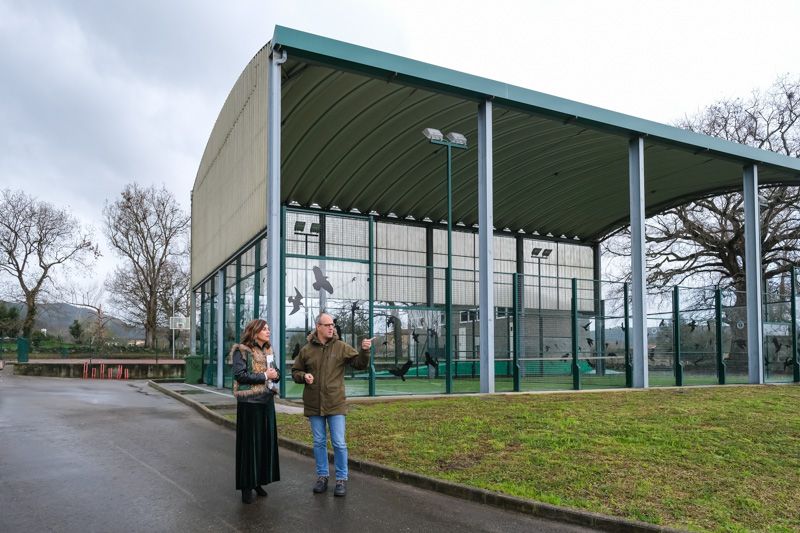 La-Consejeria-de-Presidencia-renueva-la-pista-de-padel-de.jpeg