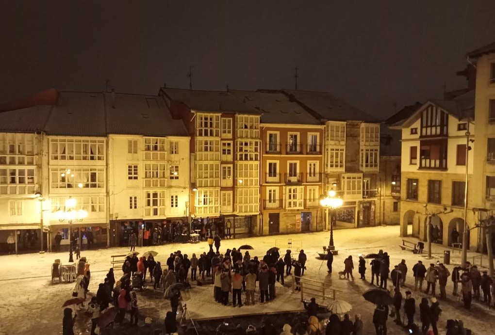 Las rondas reinosanas cantan Las Marzas