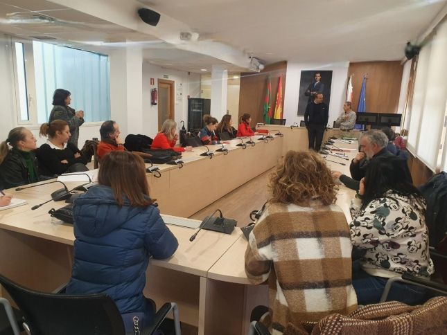 Reunion-preparatoria-de-la-6a-Muestra-de-Teatro-Escolar-‘Bla.jpg