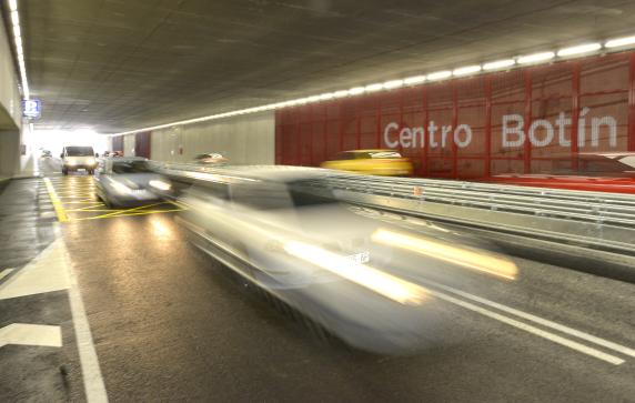 Santander licita el mantenimiento y conservación de los túneles y noticias/imagen-asociada/2023/02/tunel_centro_botin.jpg