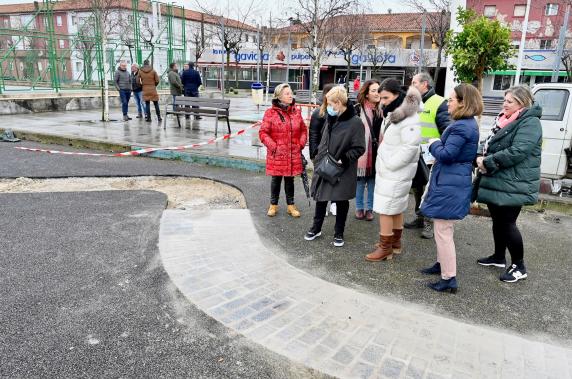 noticias/imagen-asociada/2023/03/visita_barrio_pesquero_marzo_23_5.jpg