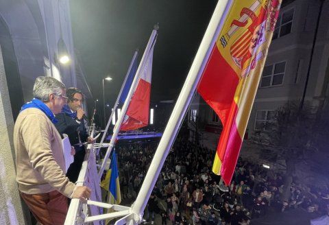 LAS-FIESTAS-DE-SAN-JOSE-VIVEN-SU-PREGON-MAS-MULTITUDINARIO.jpg