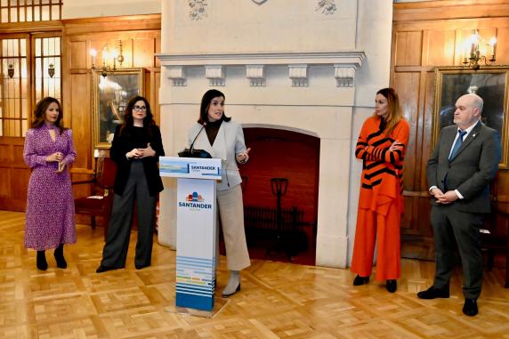 La alcaldesa agradece a los organizadores locales su labor para noticias/imagen-asociada/2023/03/con_prescriptores_locales_2.jpg