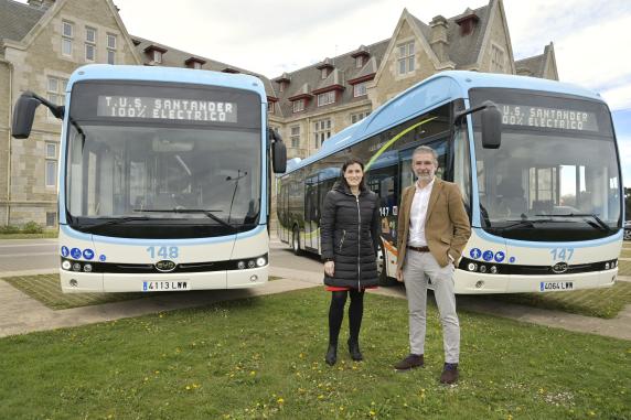 noticias/imagen-asociada/2023/03/presentacion_autobuses_electricos_3.jpg