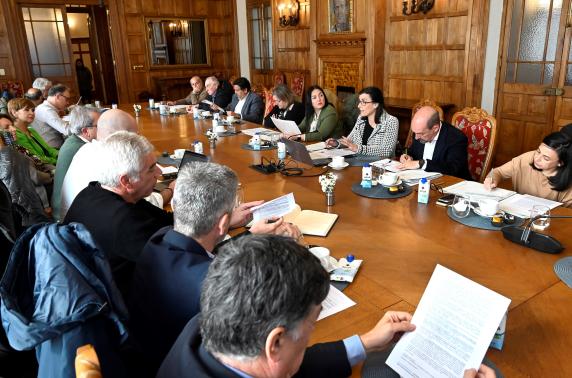 noticias/imagen-asociada/2023/04/consejo_mayores_3.jpg