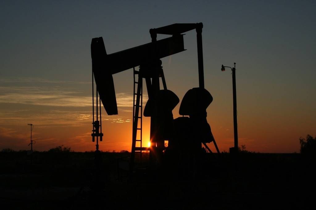 Influencia del precio del petróleo en la economía global Influencia del precio del petróleo en la economía global