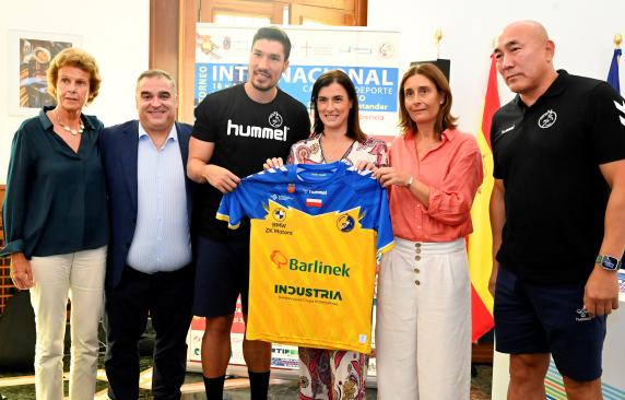 noticias/imagen-asociada/2023/08/presentacion_torneo_internacional_balonmano.jpg6_.jpg