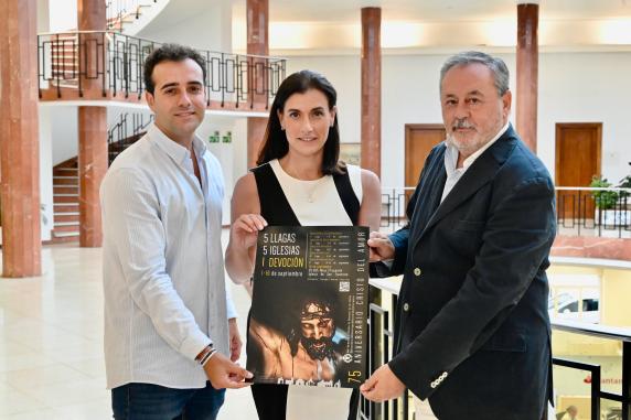 noticias/imagen-asociada/2023/09/cofradia_los_dolores_75_aniversario_cristo_del_amor.jpg