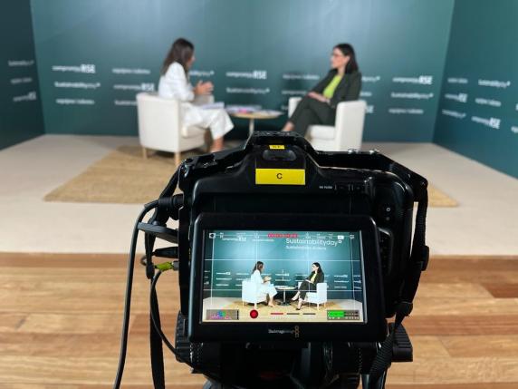 El Ayuntamiento recibe el premio nacional ‘Sustainability Actions’ por Santander noticias/imagen-asociada/2023/10/gema_igual_sustainability_day_23_2.jpg