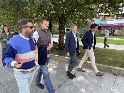 SOBERON-Y-SU-EQUIPO-VISITAN-IRUN-PARA-CONOCER-LAS-POLITICAS.jpeg