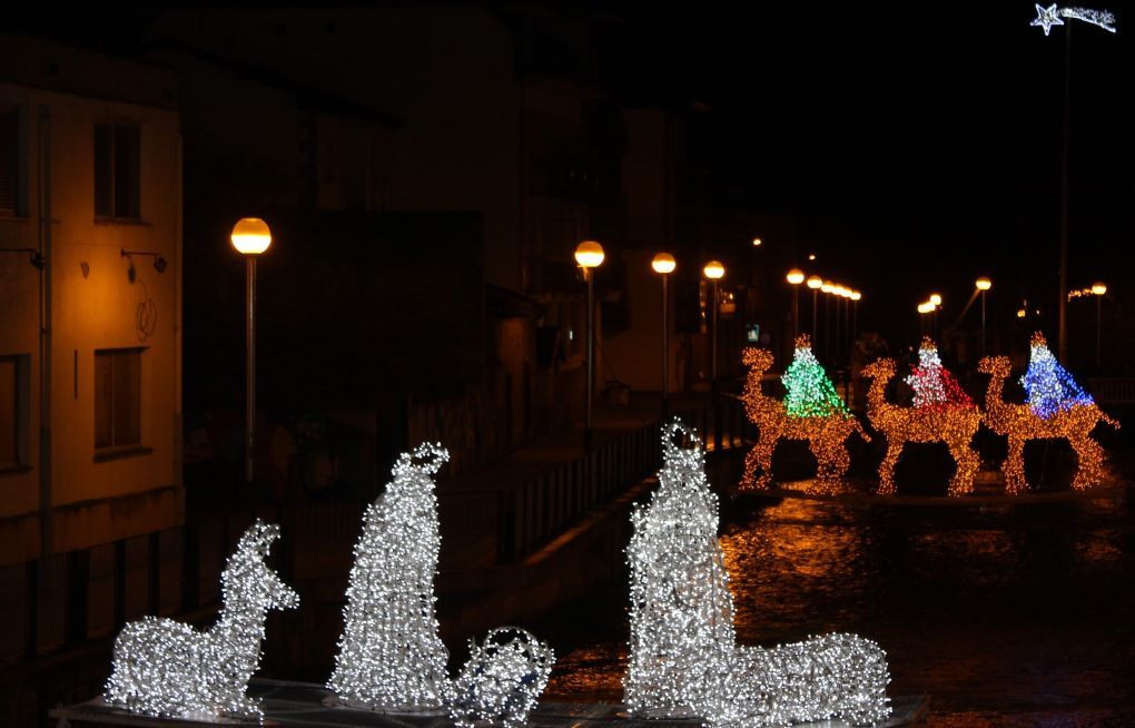 Reinosa apuesta por la luz y la creatividad para una Navidad solidaria y muy participativa