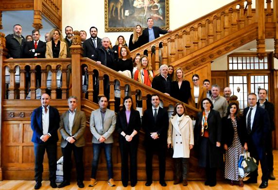 noticias/imagen-asociada/2024/01/sectorial_turismo_enero_2024_1.jpg
