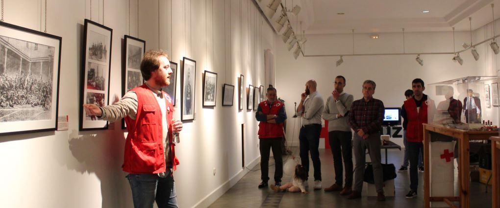 Inaugurada en Reinosa la exposición “150 años de la Cruz Roja Montañesa