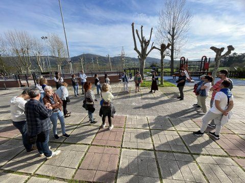 EXITO-ROTUNDO-DE-LAS-VISITAS-TURISTICAS-POR-ASTILLERO-Y-GUARNIZO.jpeg