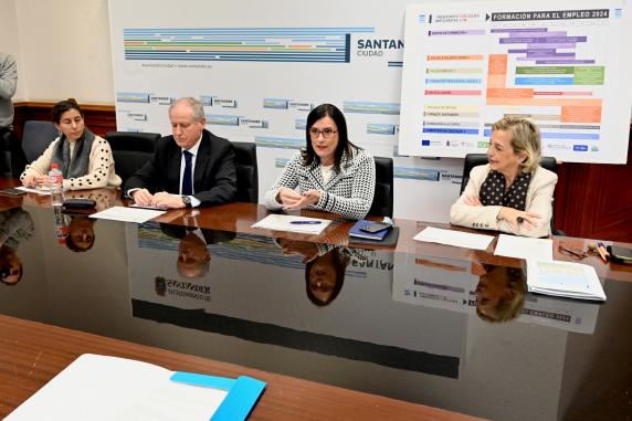 El Ayuntamiento pondrá en marcha en abril dos nuevos cursos noticias/imagen-asociada/2024/03/plan_formacion_para_el_empleo_2.jpg