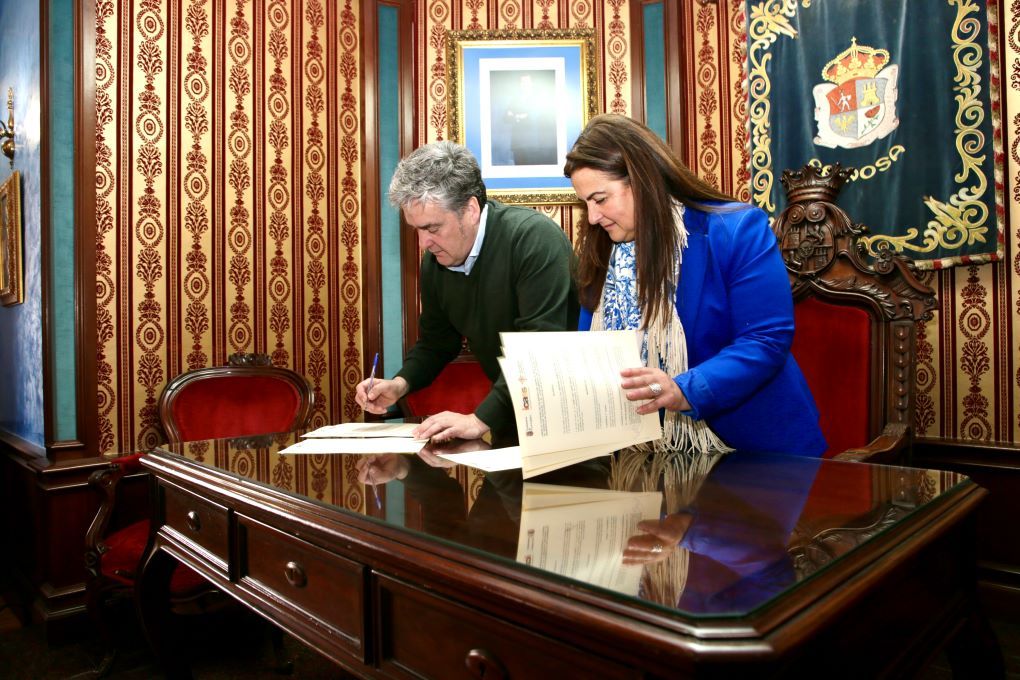 Firma-convenio-Inclusion-Social-24.jpg Firma del convenio entre el ICASS y el Ayuntamiento de Reinosa