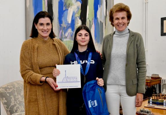 Igual felicita a Daniela Portilla tras proclamarse campeona de España noticias/imagen-asociada/2024/03/recepcion_daniela_portilla_padel.jpg