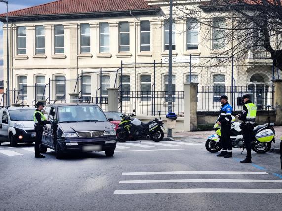 noticias/imagen-asociada/2024/03/controles_seguridad_vial_policia_local.jpg