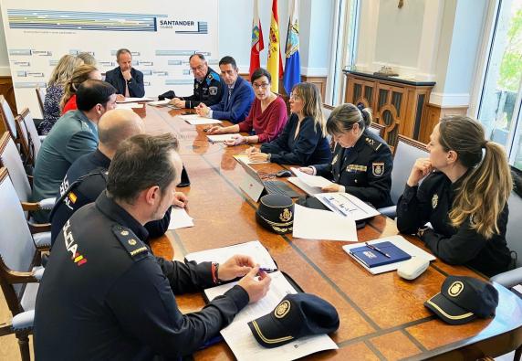 noticias/imagen-asociada/2024/04/junta_local_seguridad_abril_2024_2.jpg