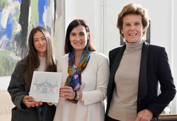 noticias/imagen-asociada/2024/04/recepcion_alicia_portilla_raquetas.jpg