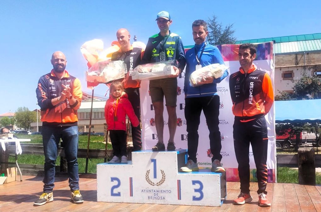 Víctor Garcia y Begoña Gómez se imponen en el Trail 3 Fuentes