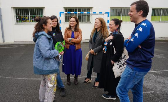 Las especies silvestres de Santander irrumpen en las paredes de noticias/imagen-asociada/2024/05/mural_ceip_nueva_montana_sdr_capital_natural_2.jpg