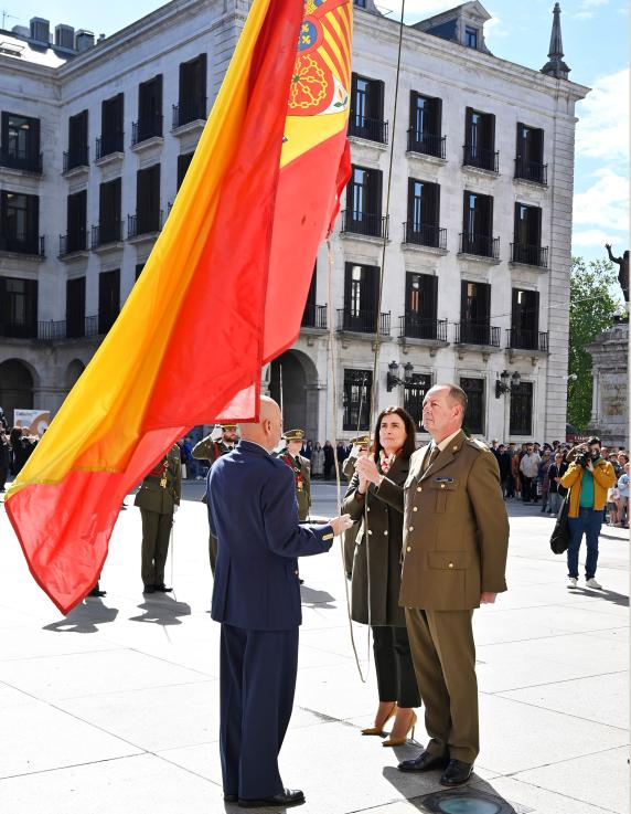 Santander celebra el Dos de Mayo con una ofrenda en noticias/imagen-asociada/2024/05/conmemoracion_dos_de_mayo_2024.jpg