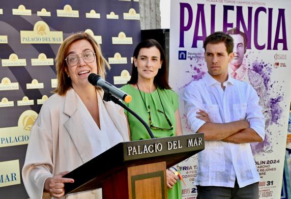 noticias/imagen-asociada/2024/07/presentacion_toros_palencia_en_santander_1.jpg