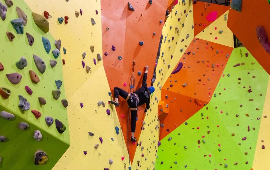 El Club Tres Mares La Milana organiza nuevos Cursos de Escalada para niños y adultos